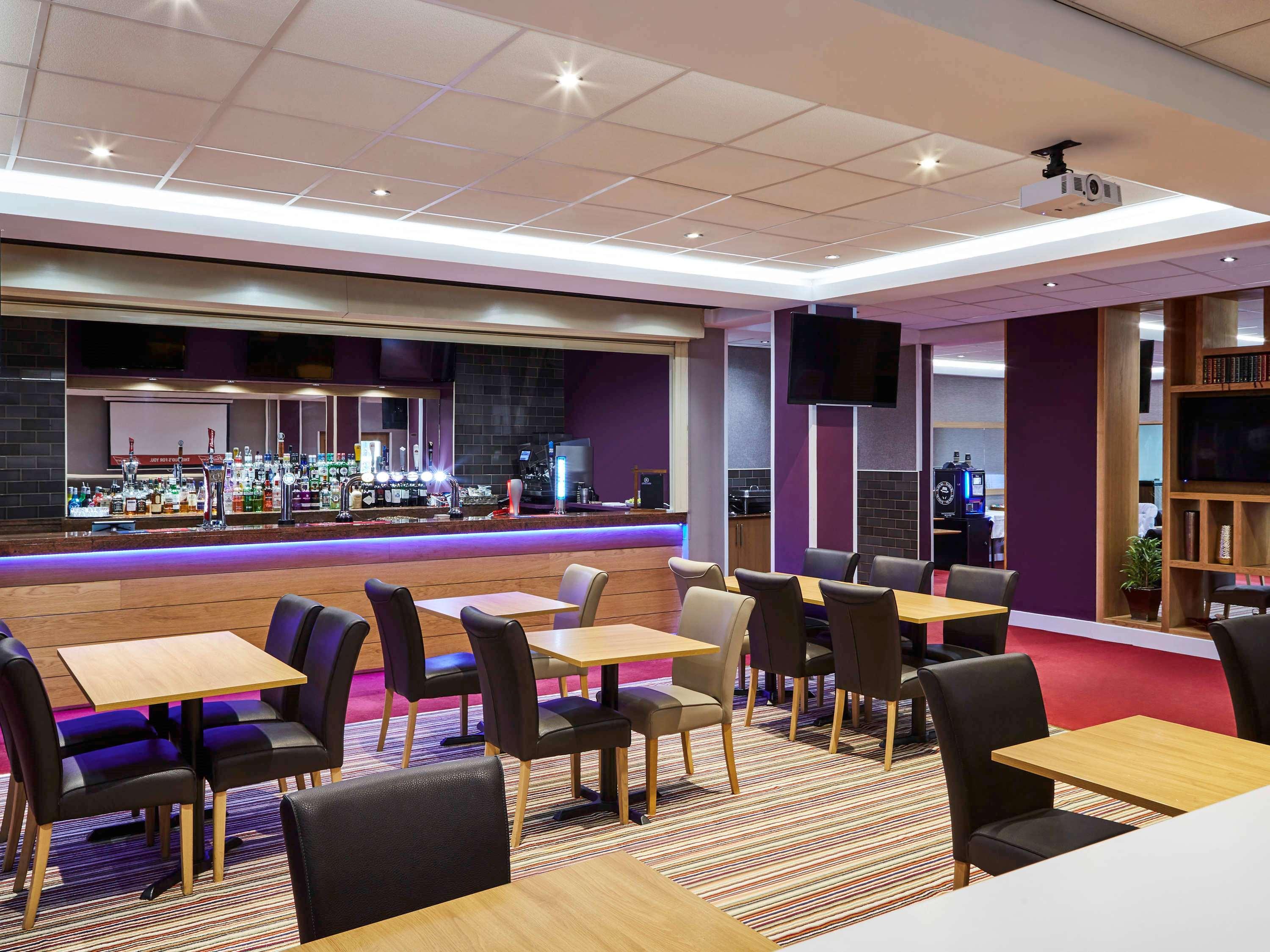 Mercure St Helens St Helens  Bagian luar foto